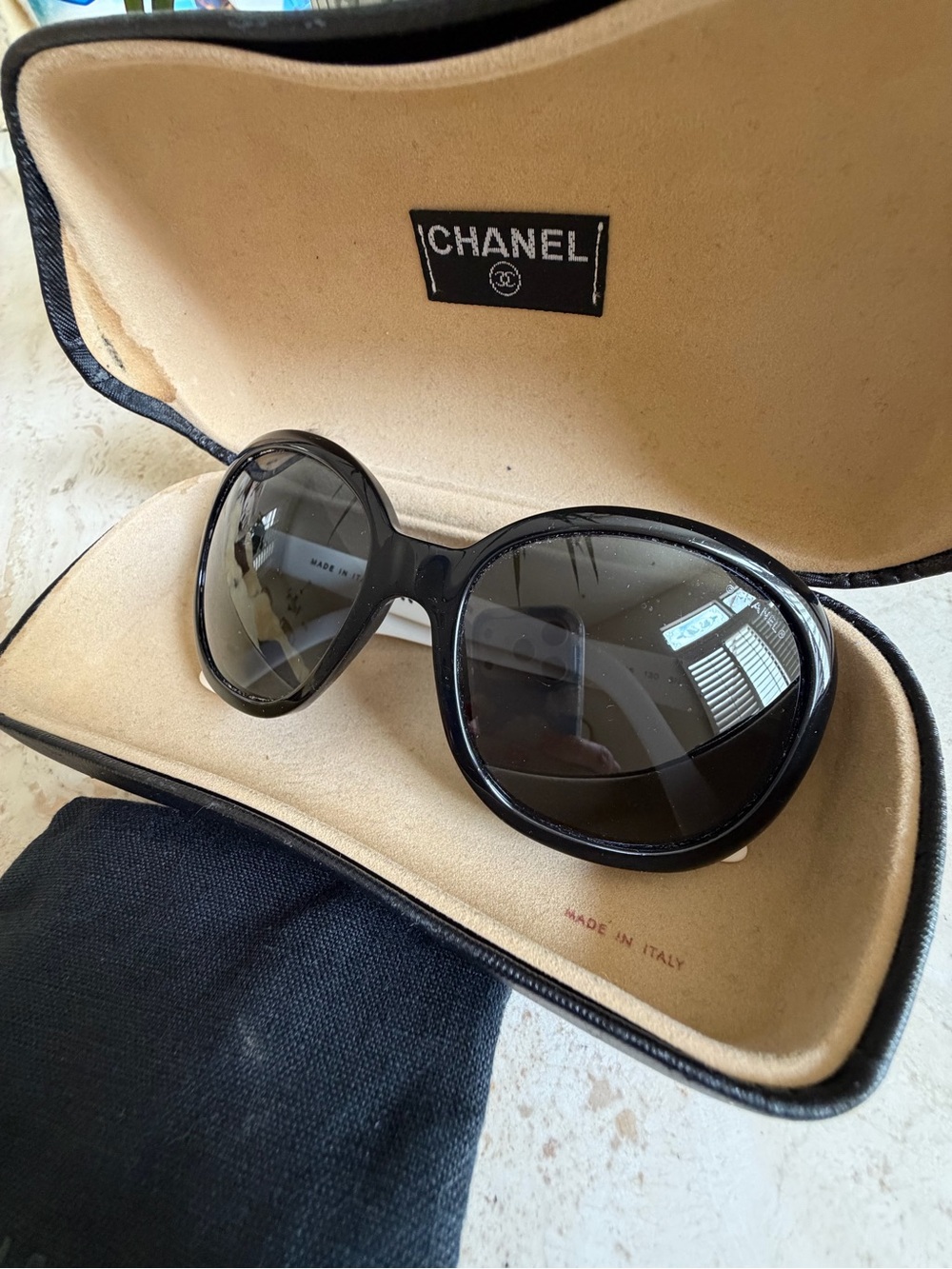 CHANEL 5138 Black lenses Oversized Sunglasses - Picture 2 of 13